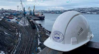 Сможет ли Мурманск разгрузить Восточный полигон РЖД и «накормить» Заполярье зерном вместо угля